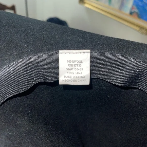 Floppy hat - Picture 4 of 5